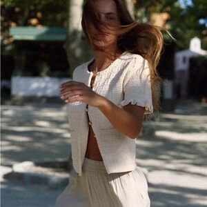 Zara Cream Knit Short Sleeve Button Cardigan/ textured sweater XL